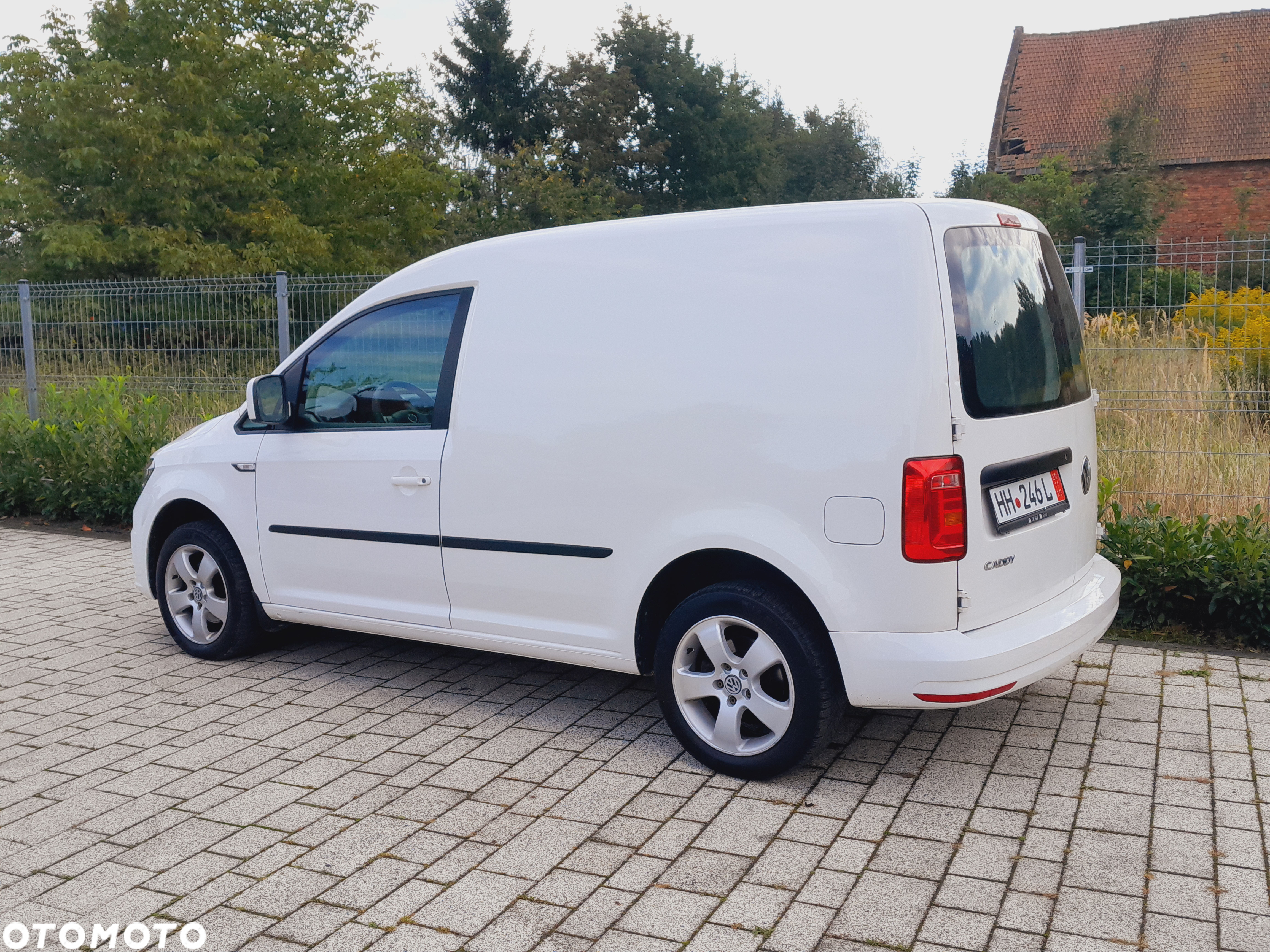 Volkswagen CADDY - 11