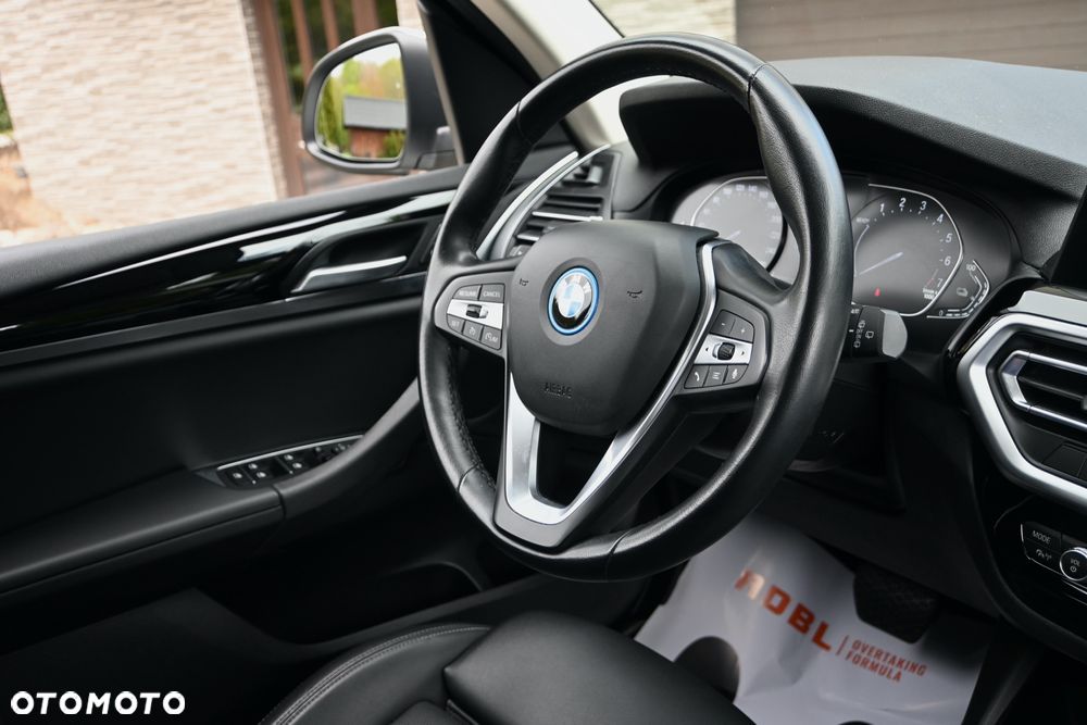 BMW X3 xDrive30e Business Edition sport - 23