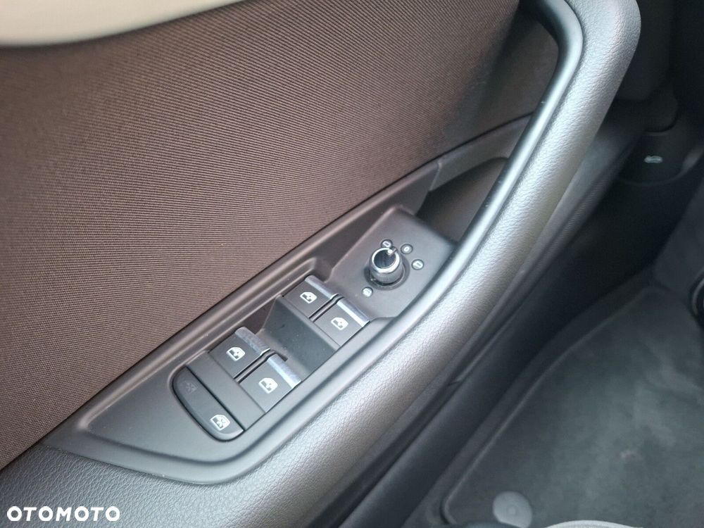 Audi A4 Limousine - 31