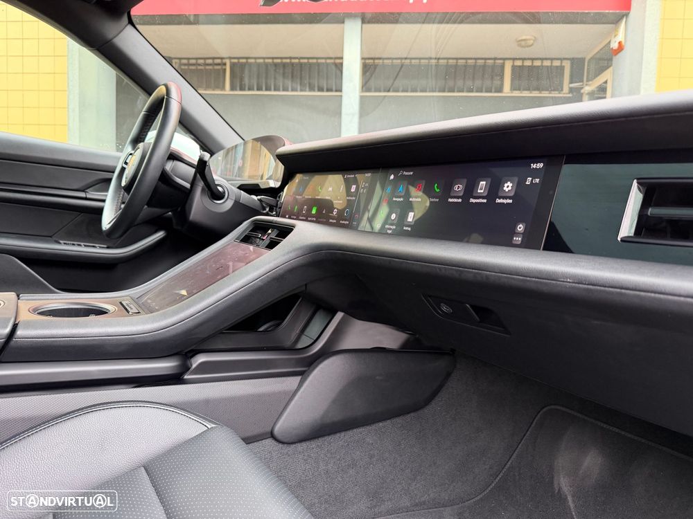 Porsche Taycan 4S - 30