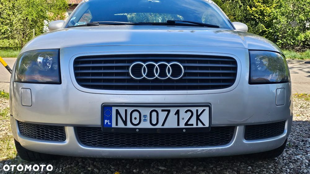 Audi TT Coupé 1.8T - 10