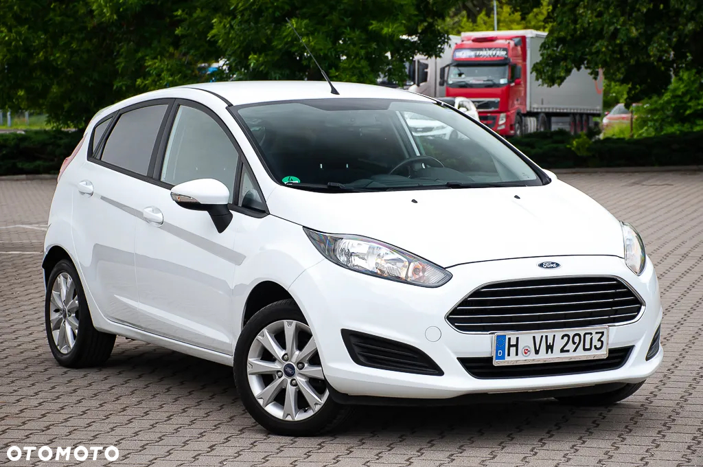 Ford Fiesta 1.0 EcoBoost Titanium - 12