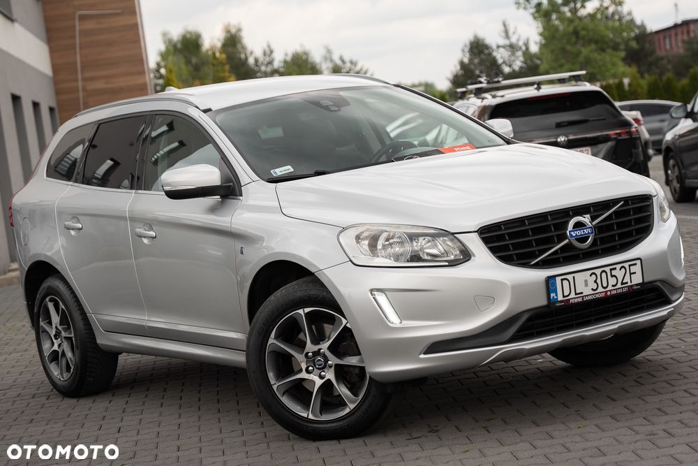 Volvo XC 60 D3 Drive-E Ocean Race - 4