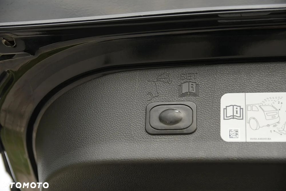 Ford Kuga 2.0 TDCi 4x4 Titanium - 22