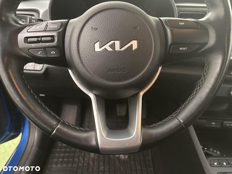 Kia Rio 1.2 M - 13