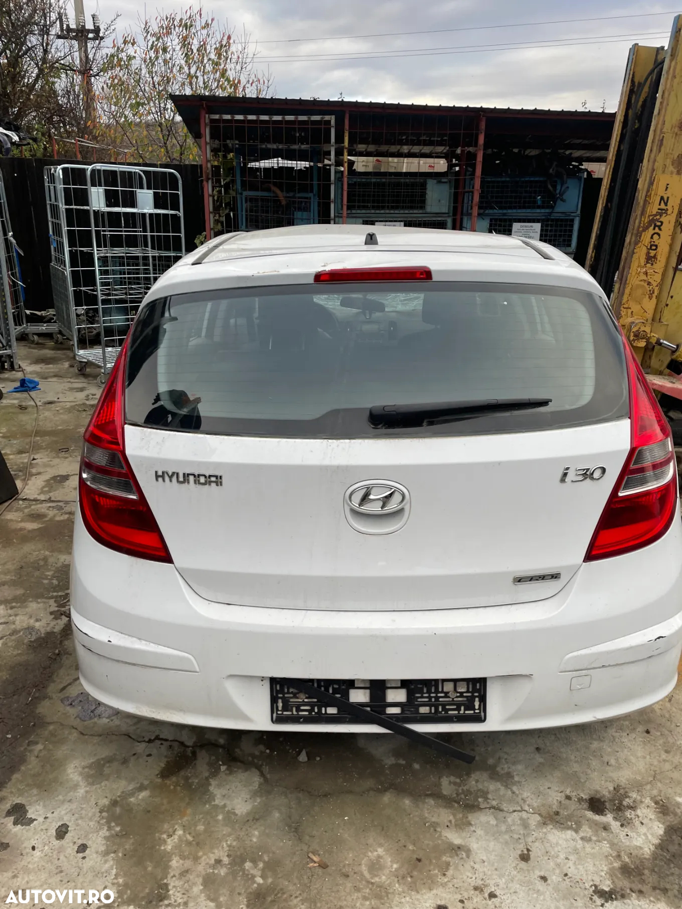 Dezmembram Hyundai i30 an fabr 2010 1.6 cdri - 4