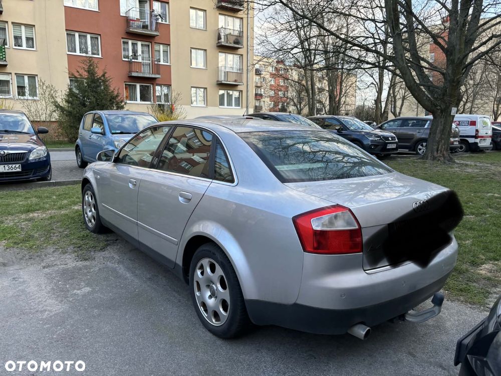 Audi A4 Limousine 2002 photo 2