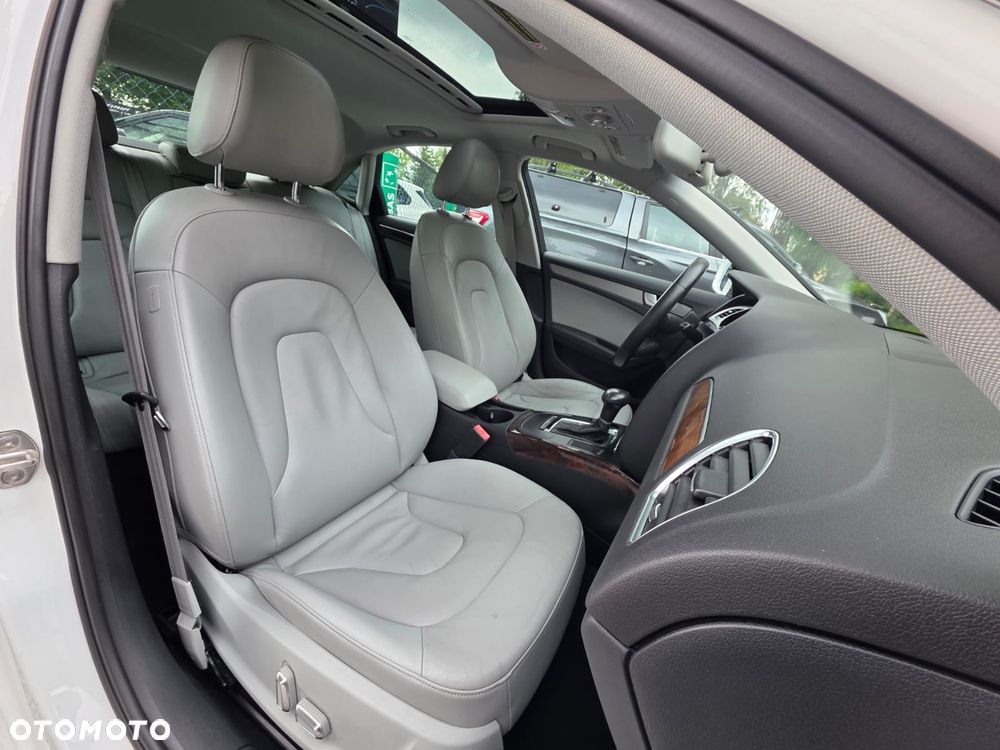 Audi A4 Limousine - 15