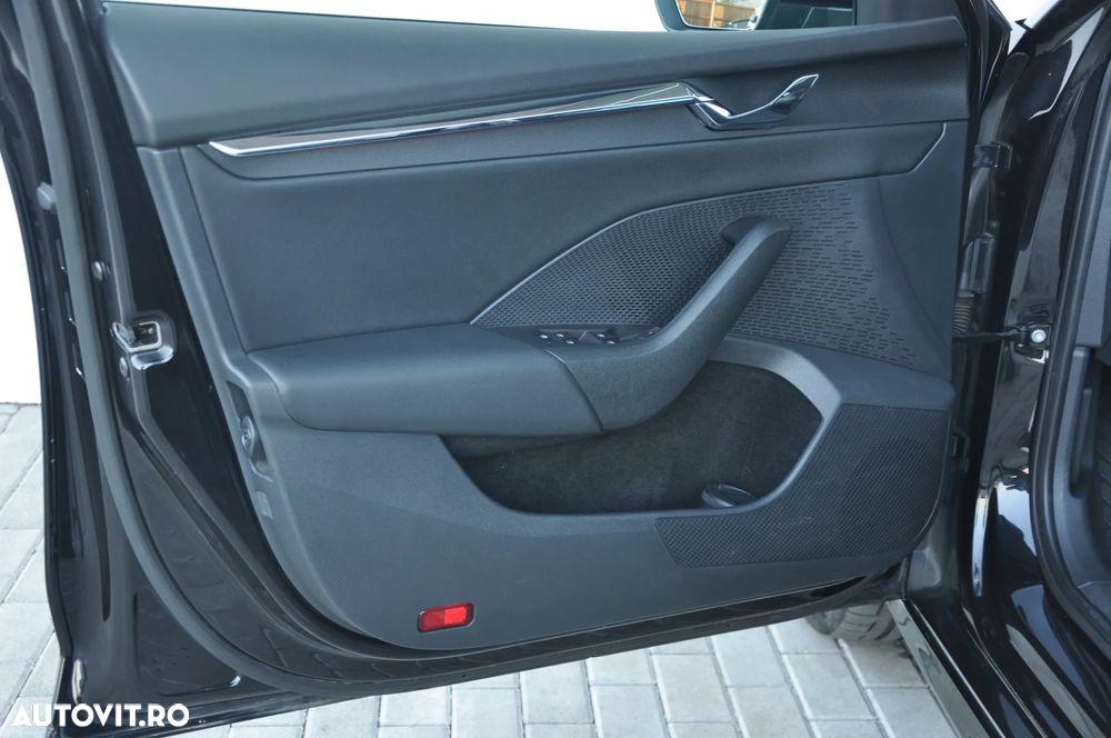 Skoda Octavia 2.0 TDI Style - 11