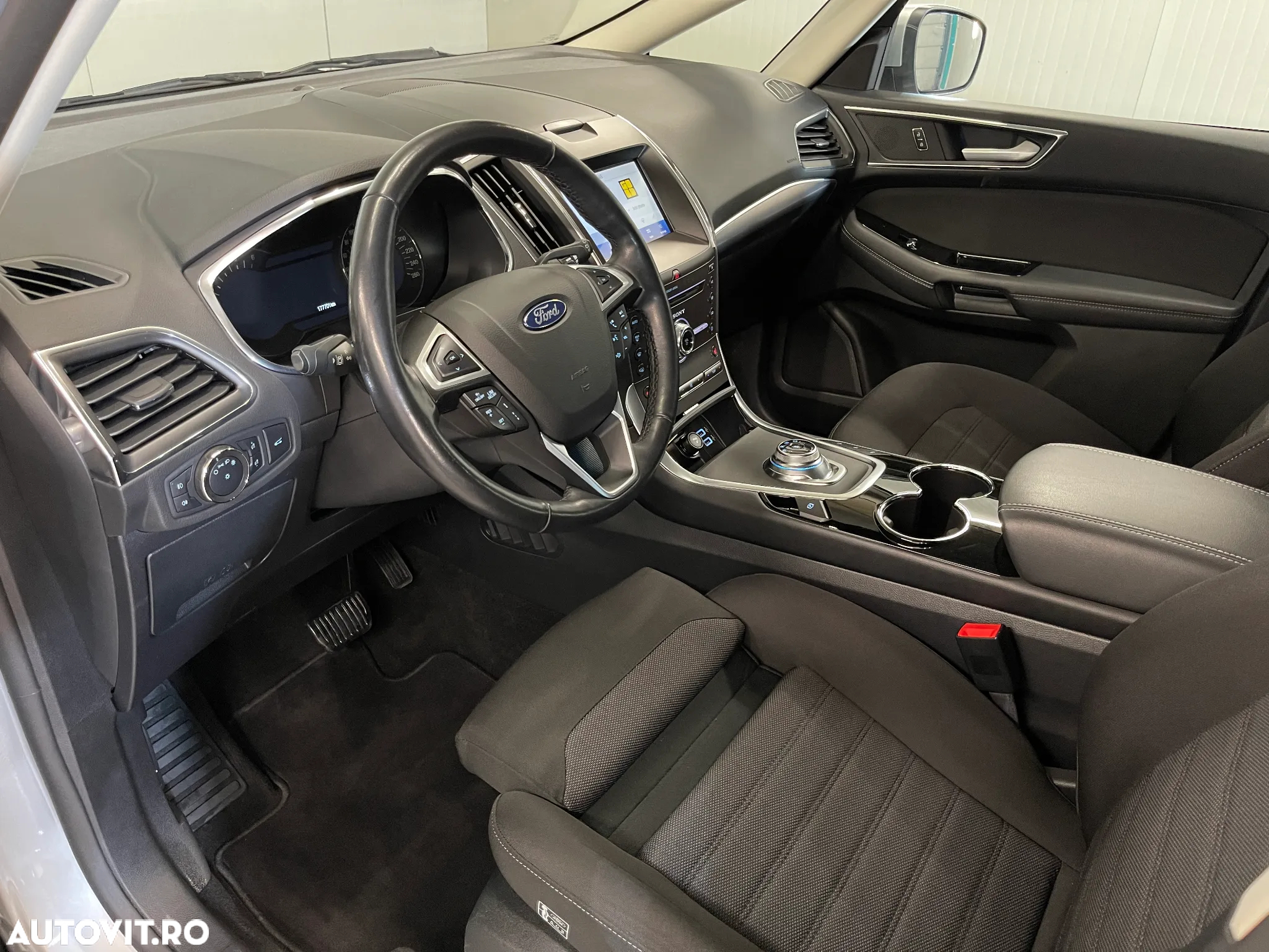 Ford S-Max 2.0 TDCi Powershift Titanium - 5