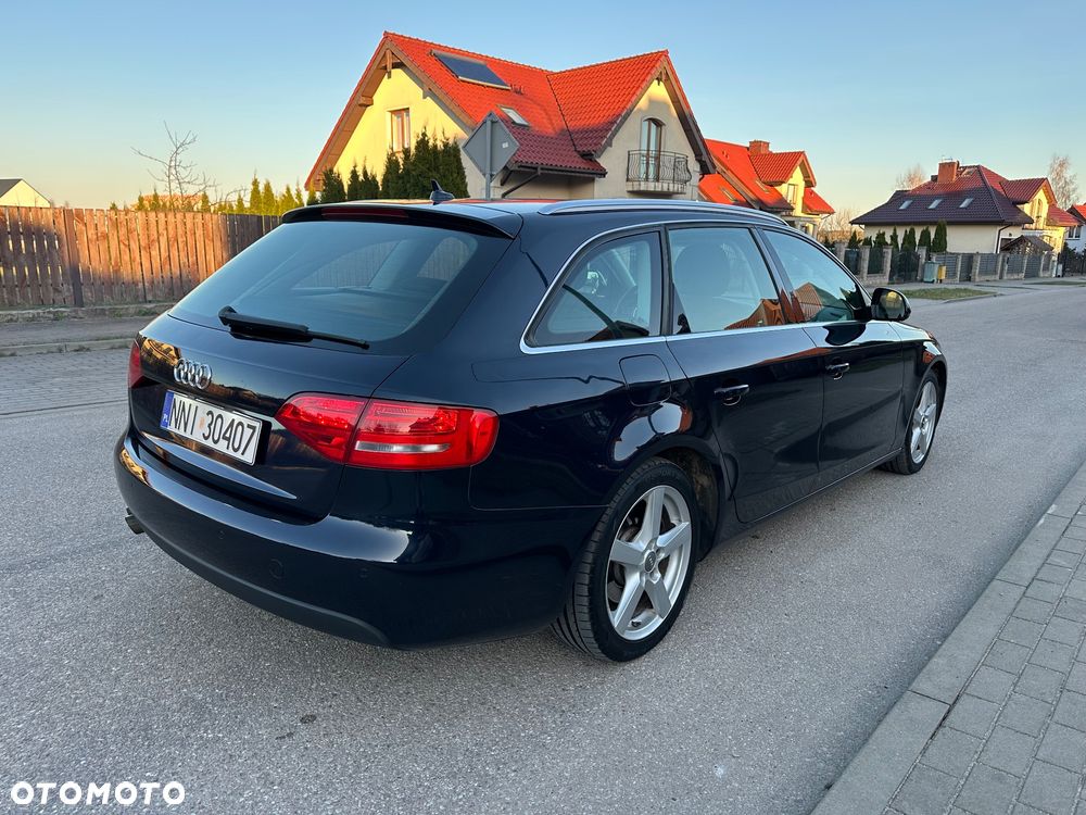 Audi A4 Avant 2.0 TDI - 7