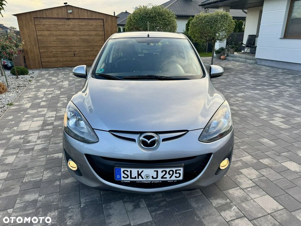 Mazda 2 - 10