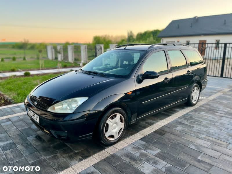 Ford Focus - 1