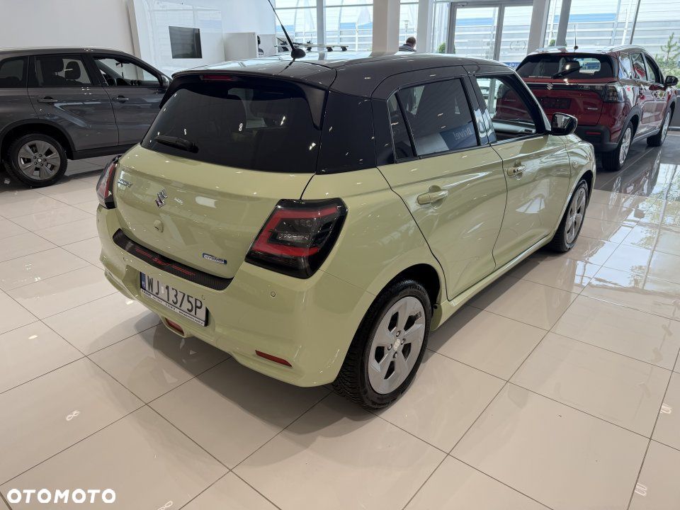 Suzuki Swift - 4