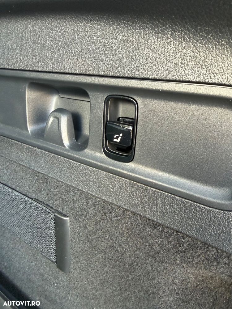 Mercedes-Benz GLC - 16