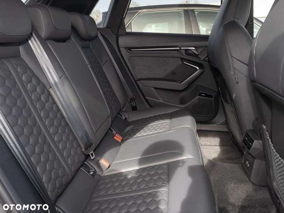 Audi RS3 Sportback TFSI Quattro S tronic - 14