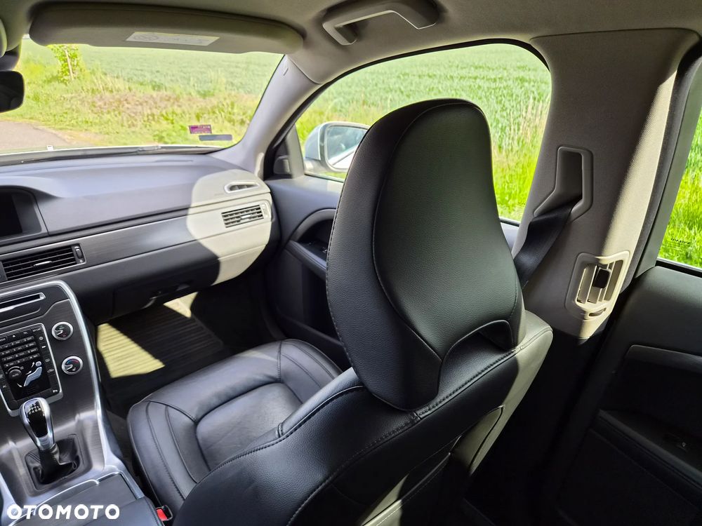 Volvo V70 D4 Drive-E Momentum - 30