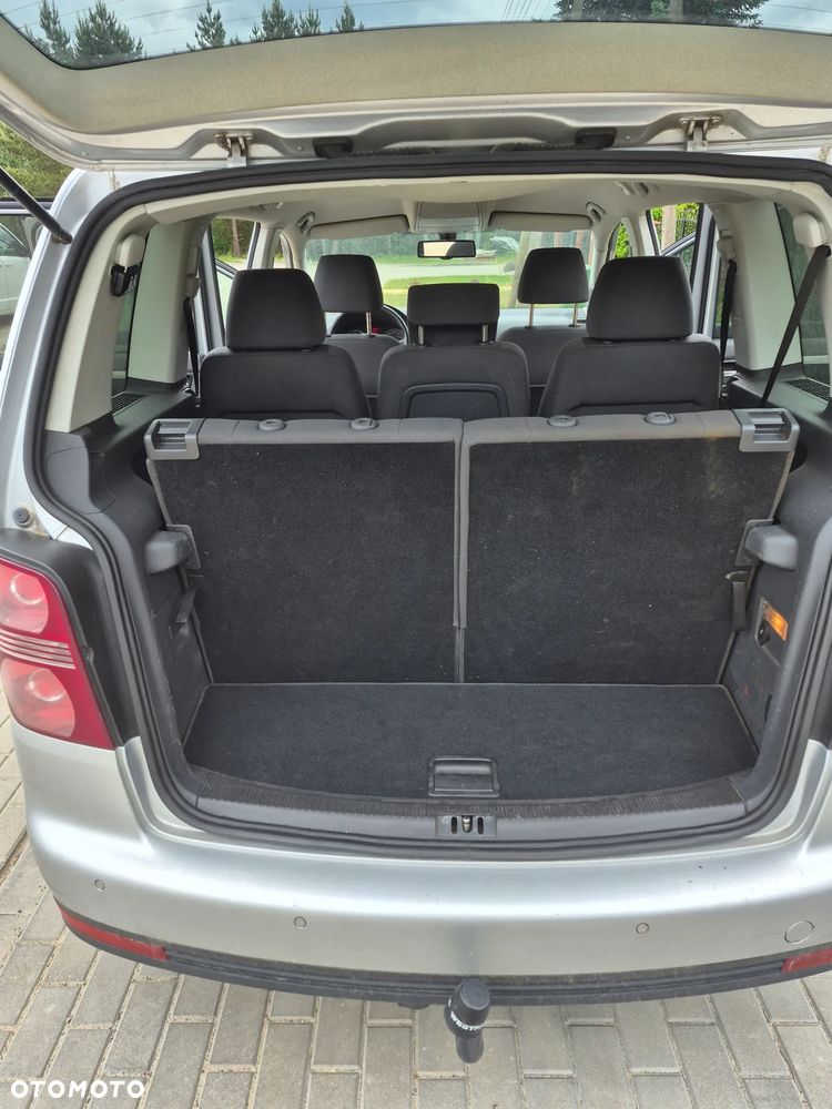 Volkswagen Touran 1.9 TDI - 15