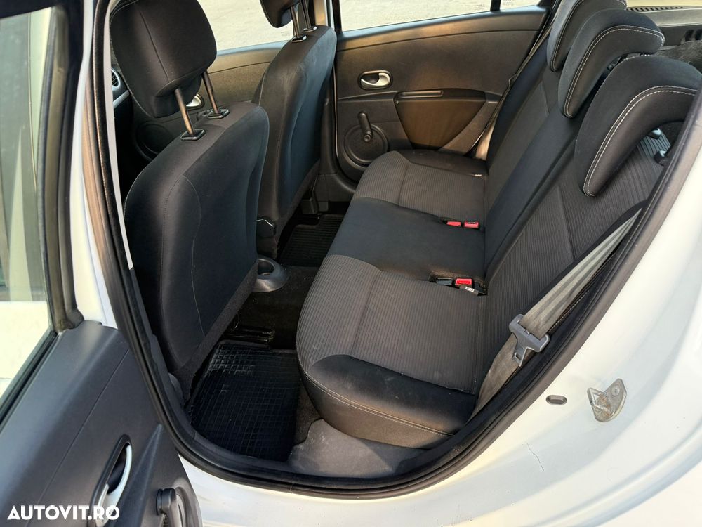 Renault Clio Estate 1.2 Expression - 11