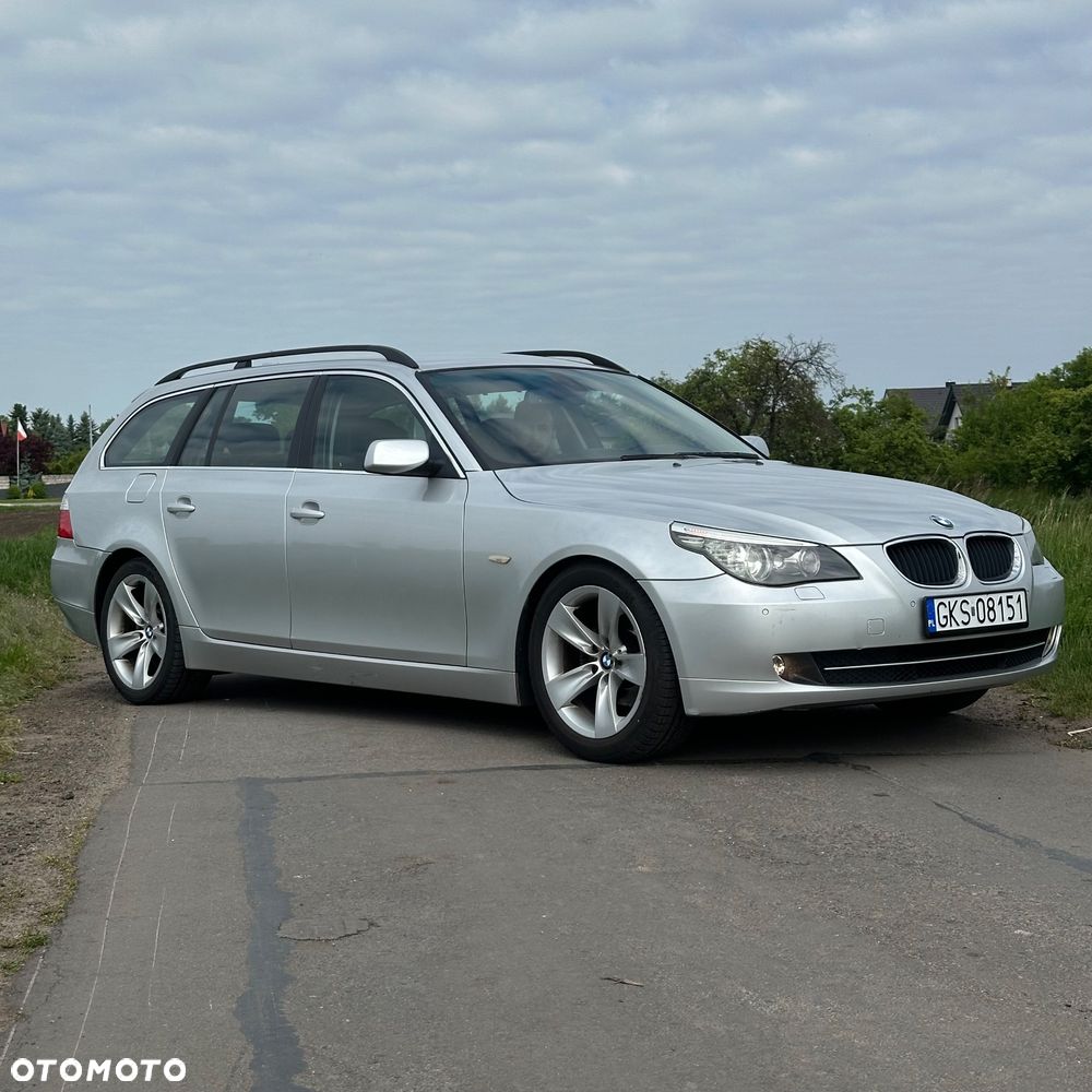 BMW Seria 5 520i - 5