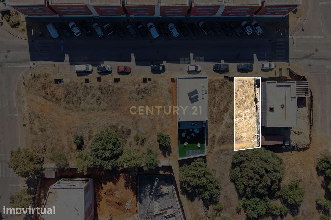 Lote Urbano com 168,1 m² no Parchal – Moradia em Banda - Grande imagem: 2/9
