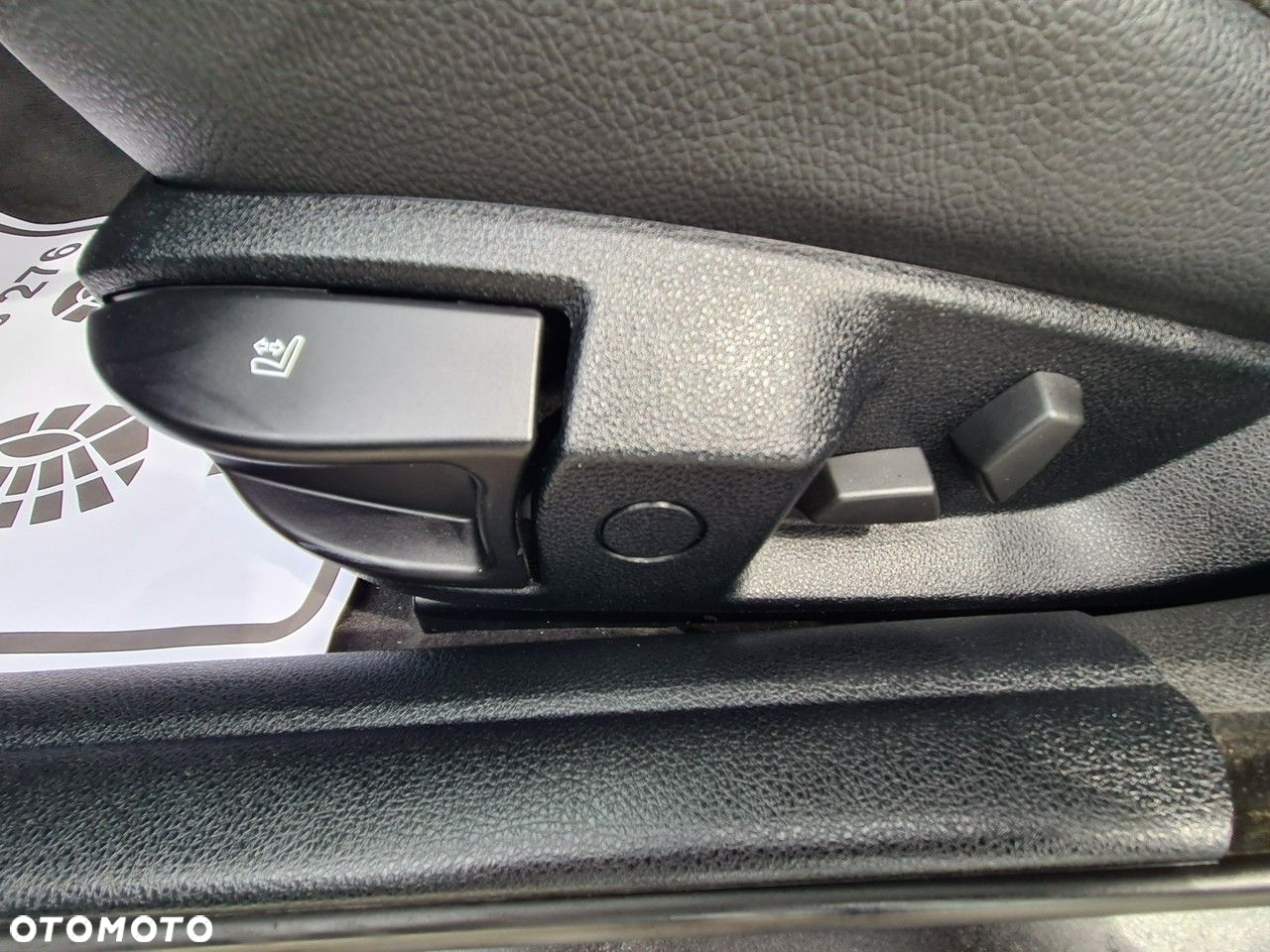 BMW Seria 5 520d - 18