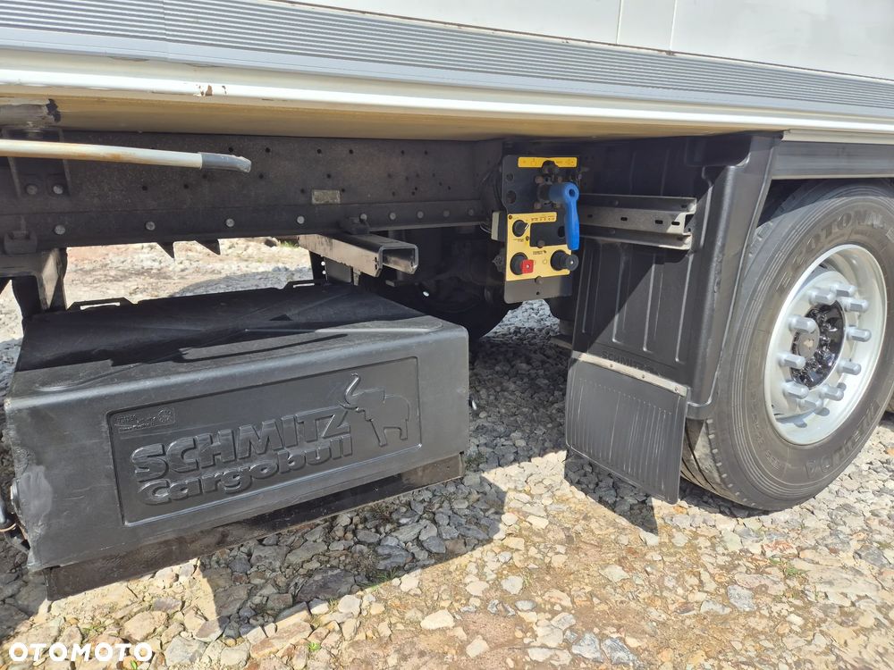 Schmitz Cargobull CARRIER MAXIMA 1300 / WINDA / DOPPEL STOCK / ŚCIANA GRODZIOWA / BELKI / PODNOSZONA OŚ / z Niemiec / TOP STAN 2011/ CARRIER CHŁODNIA CHLODNIA LODÓWKA PODWÓJNY ZAŁADUNEK PIĘTROWA - 28