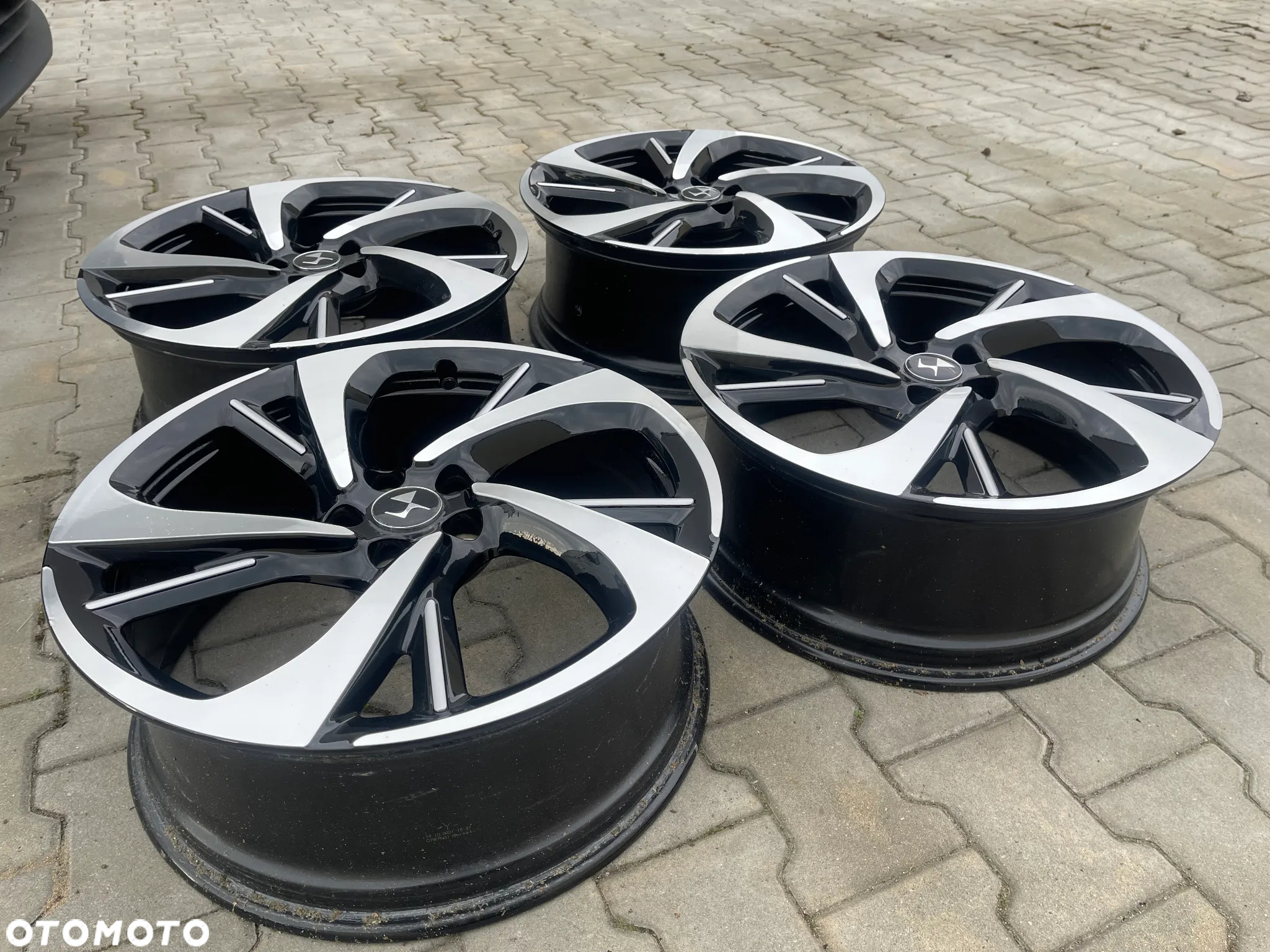 FELGI ALUFELGI 20 CITROEN DS7 DS 7 JAK NOWE! 5X108 ET44 8J 9817501077 SPRAWDZONE ORYGINAŁ - 10