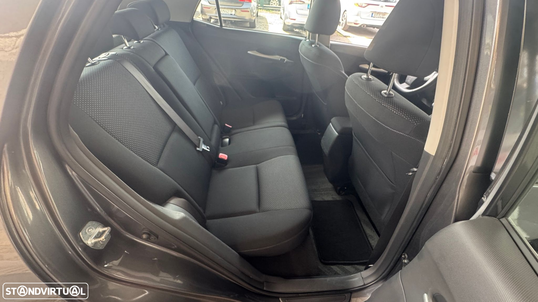 Toyota Auris 1.4 D-4D ACtive - 20