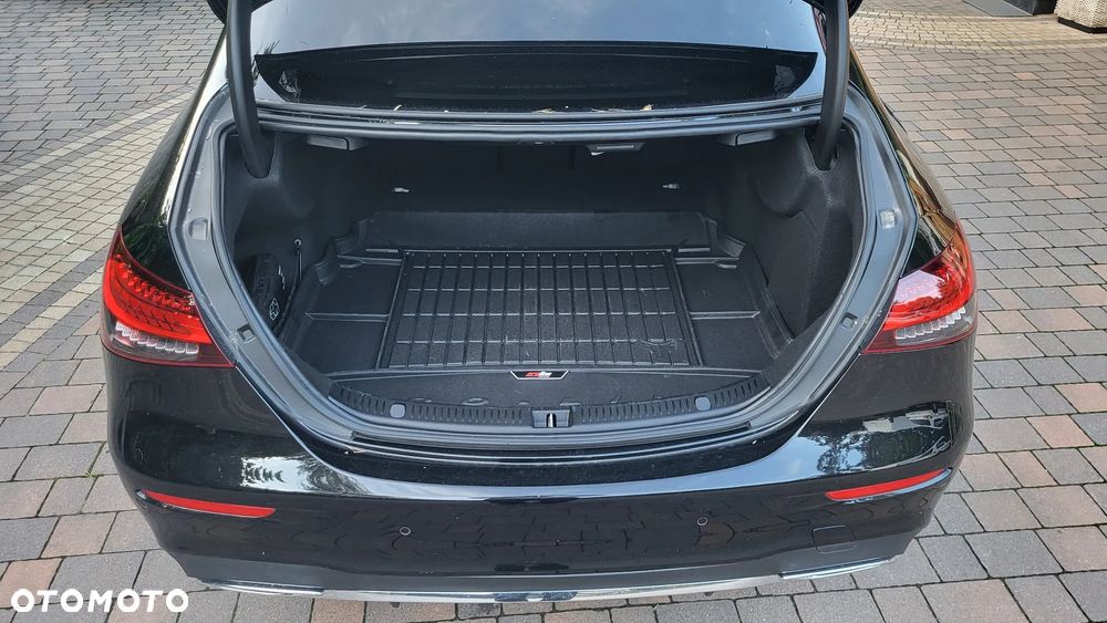 Mercedes-Benz Klasa E 220 d 4-Matic AMG - 8