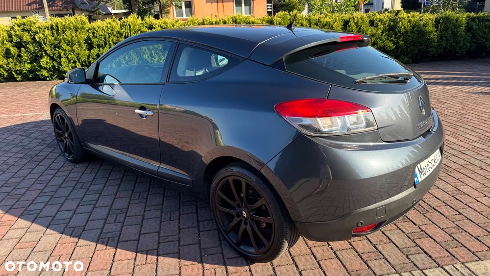 Renault Megane TCe 180 Luxe - 9