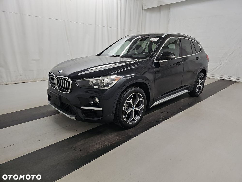 BMW X1 - 1
