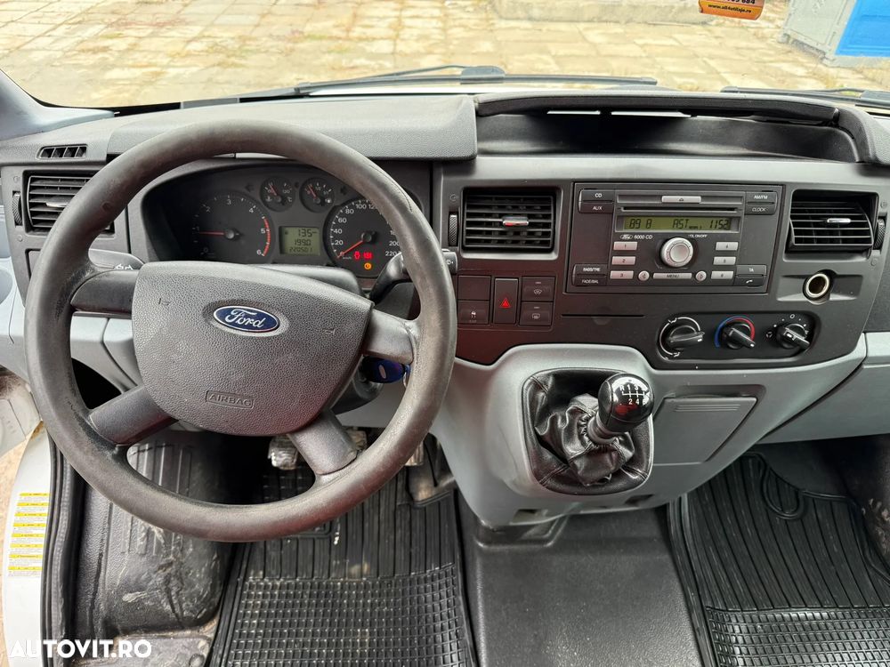 Ford Transit - 7
