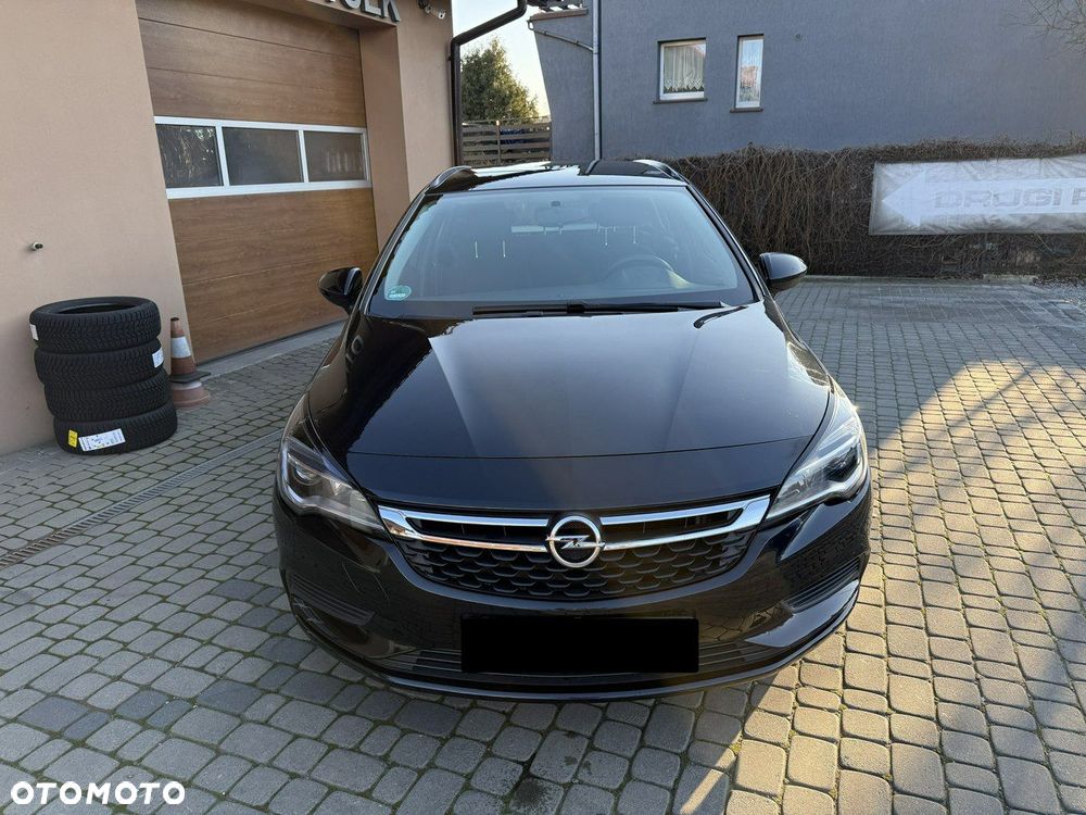 Opel Astra 1.4 Turbo Edition - 2