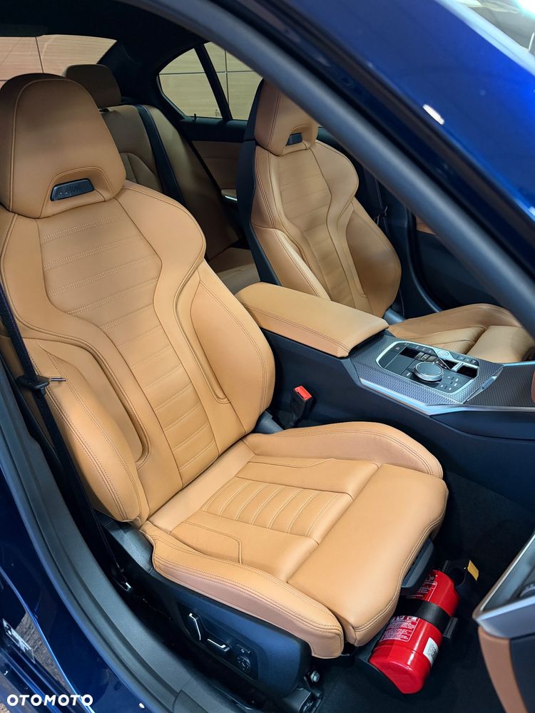 BMW Seria 3 M340i xDrive mHEV sport - 25
