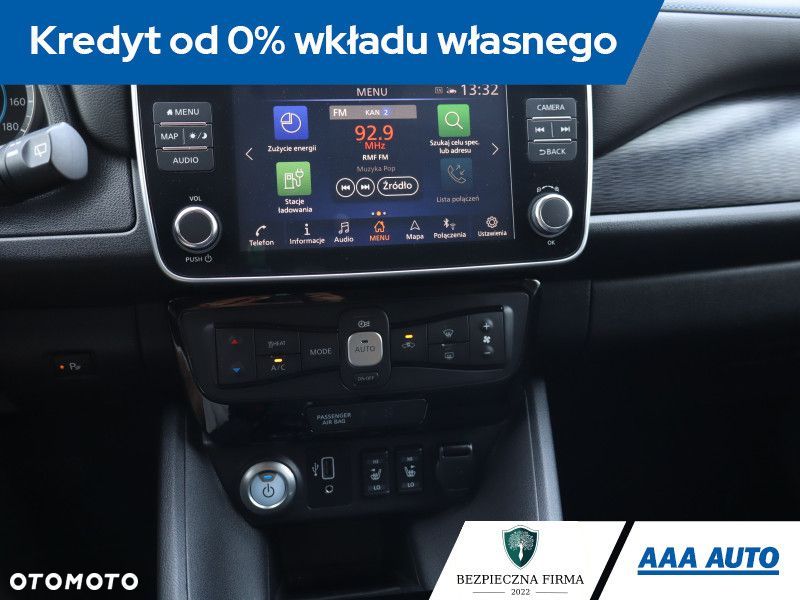 Nissan Leaf - 13