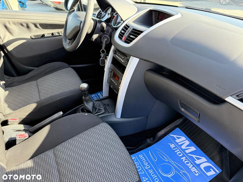 Peugeot 207 1.6 HDi - 18
