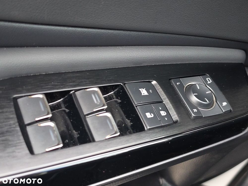 Lexus ES 300h Business Edition - 12