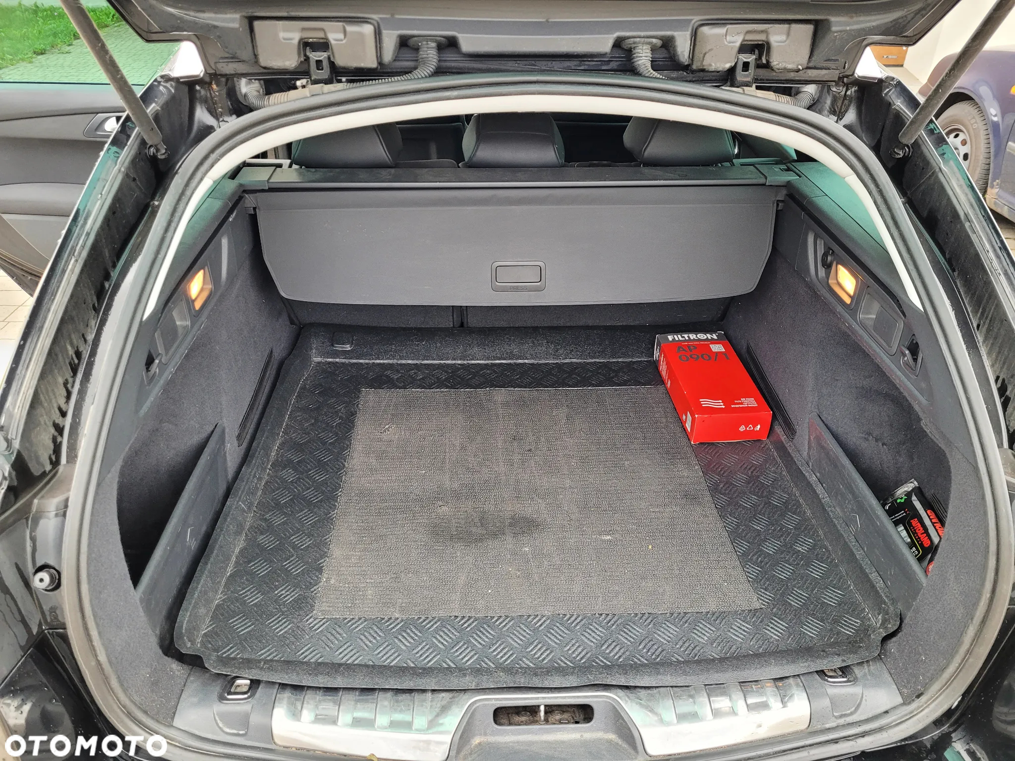 Peugeot 508 SW HDi FAP 140 Allure - 4