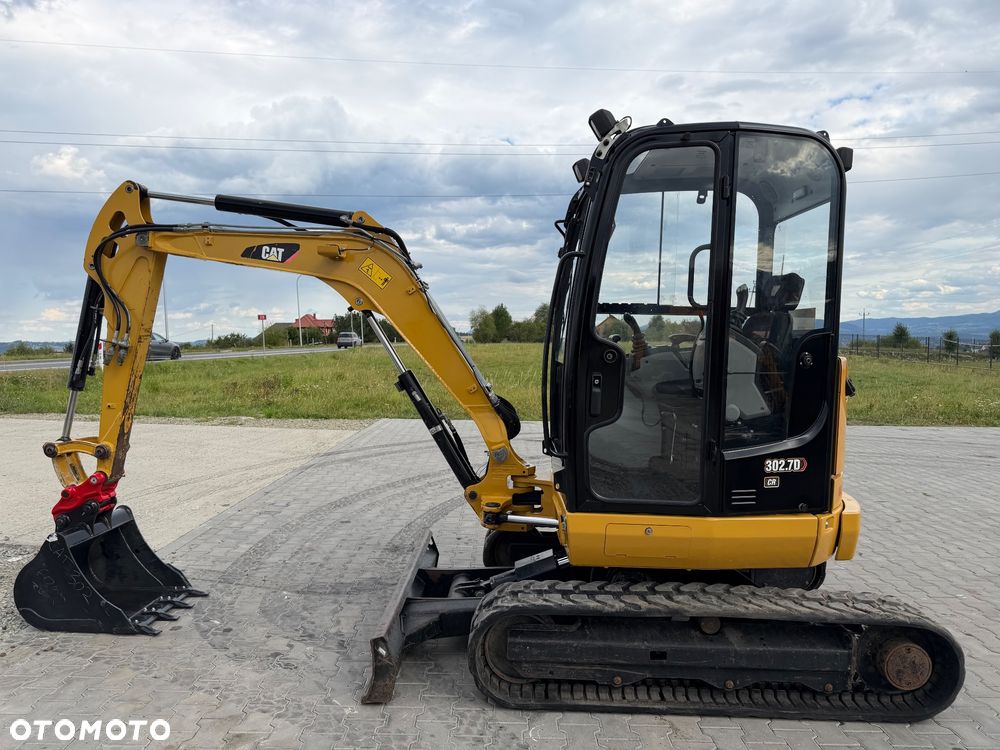 Caterpillar 302.7D - 13
