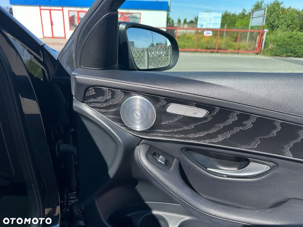 Mercedes-Benz GLC 300 d 4-Matic - 9