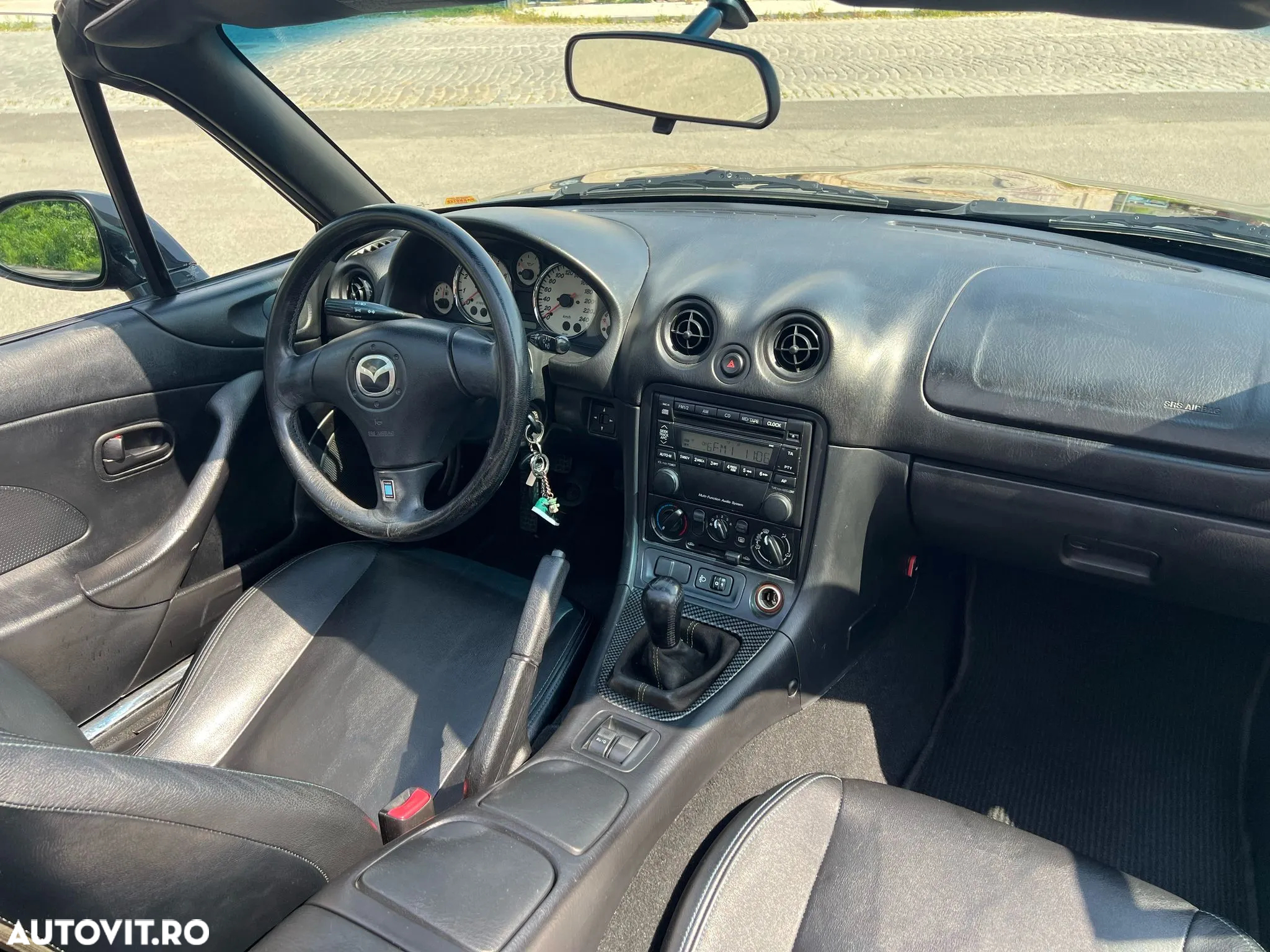 Mazda MX-5 1.6i - 19
