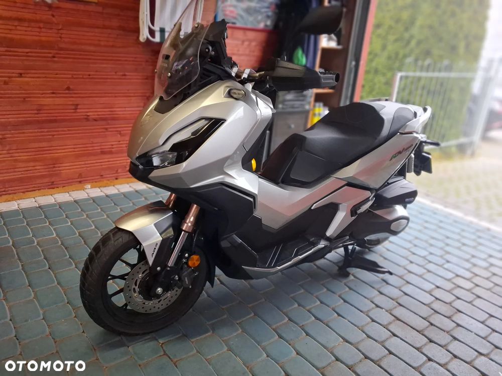 Honda ADV350 - 14