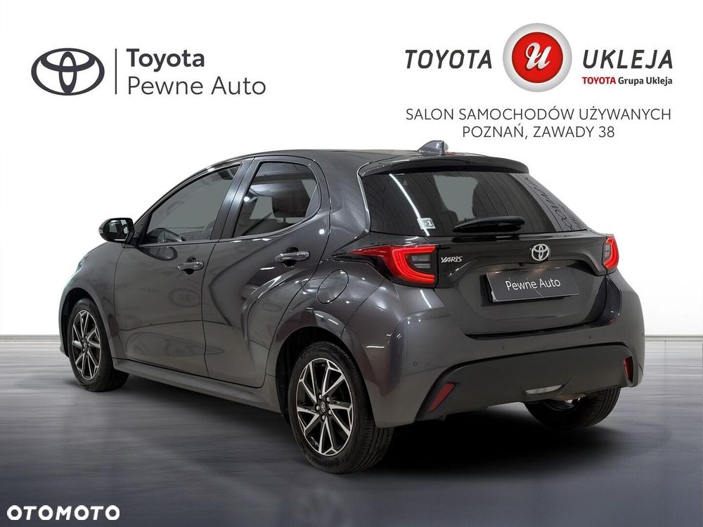 Toyota Yaris - 10