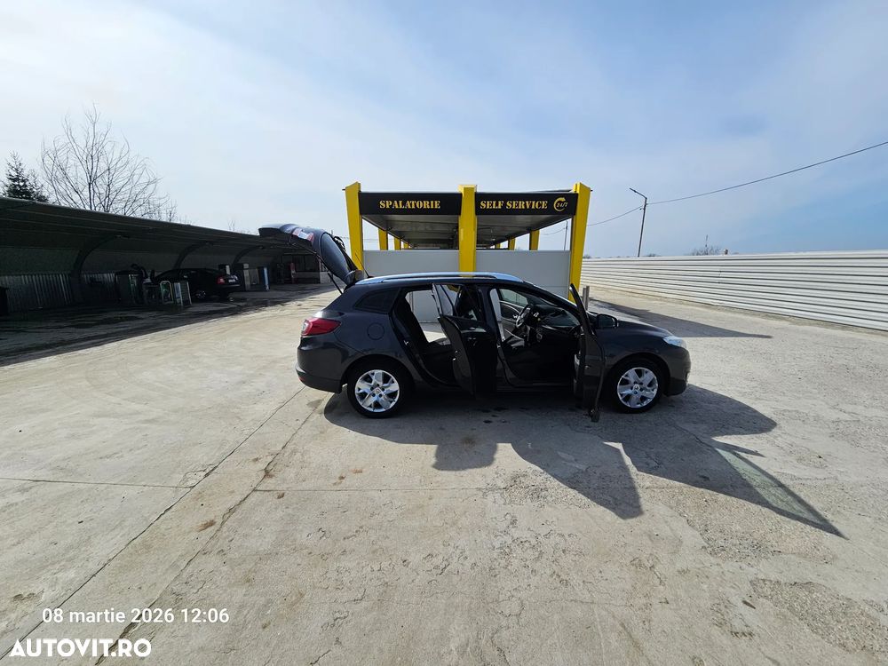 Renault Megane 1.5 dCi Eco2 Authentique - 14