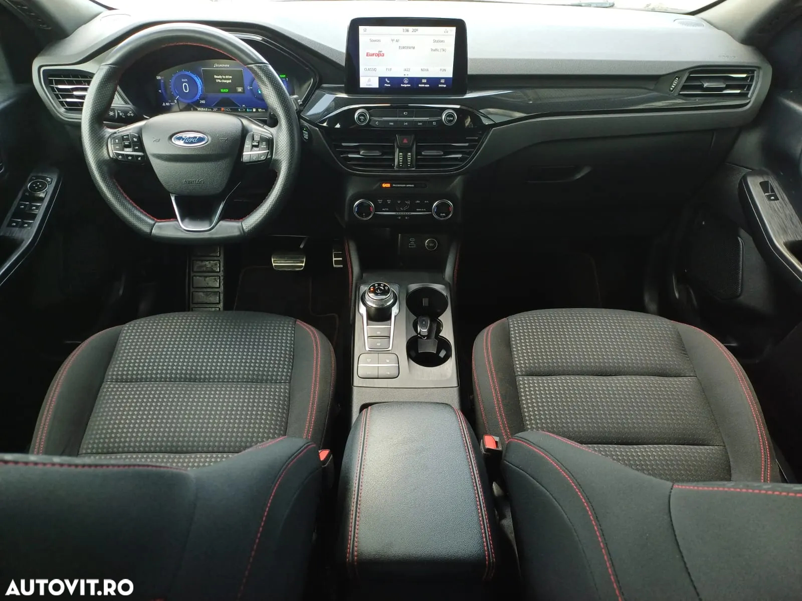 Ford Kuga 2.5 Duratec PHEV ST Line - 16