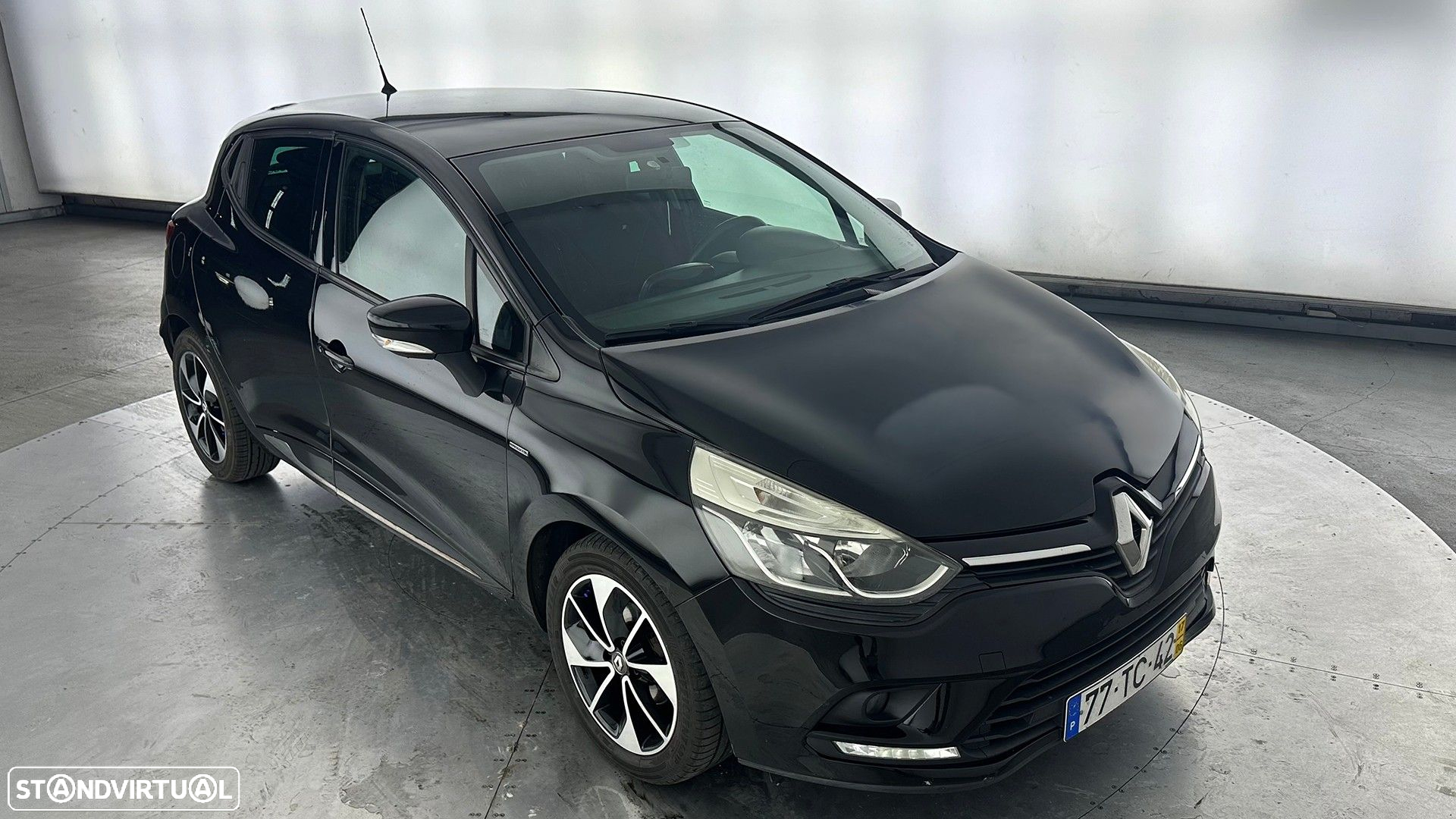 Renault Clio 1.5 dCi Limited - 16