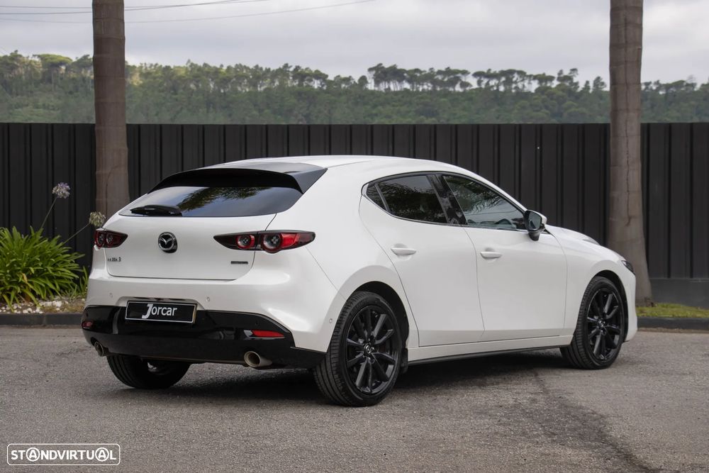 Mazda 3 Hatchback 2.0 Sky-X Excellence - 11