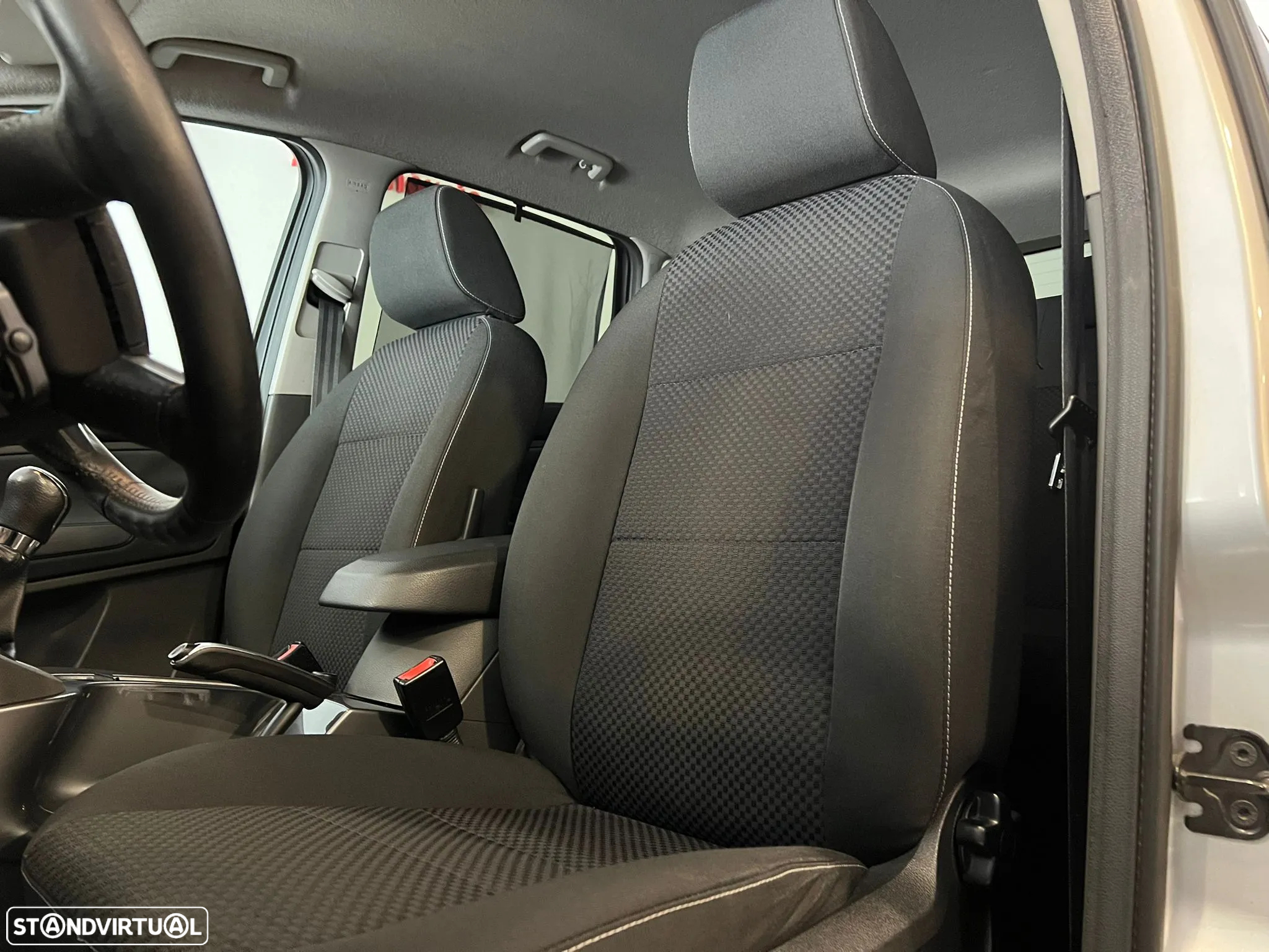 Ford C-Max 1.6 TDCi Titanium - 11