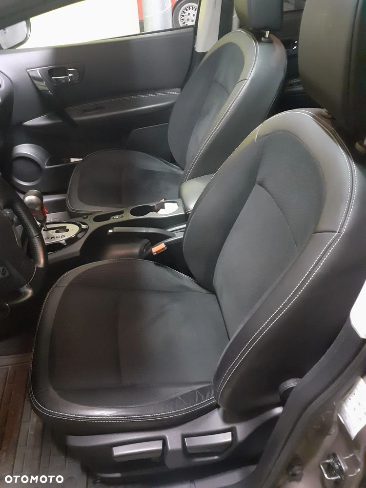 Nissan Qashqai 2.0 360 CVT - 6